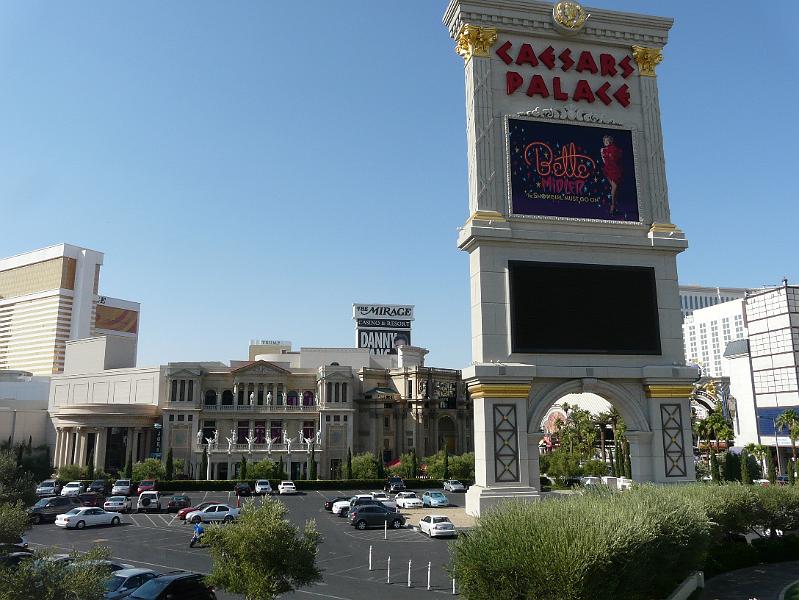 Caesar Palace P1020560.jpg